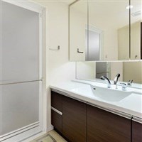 ロイヤルパークスタワー南千住　洗面所